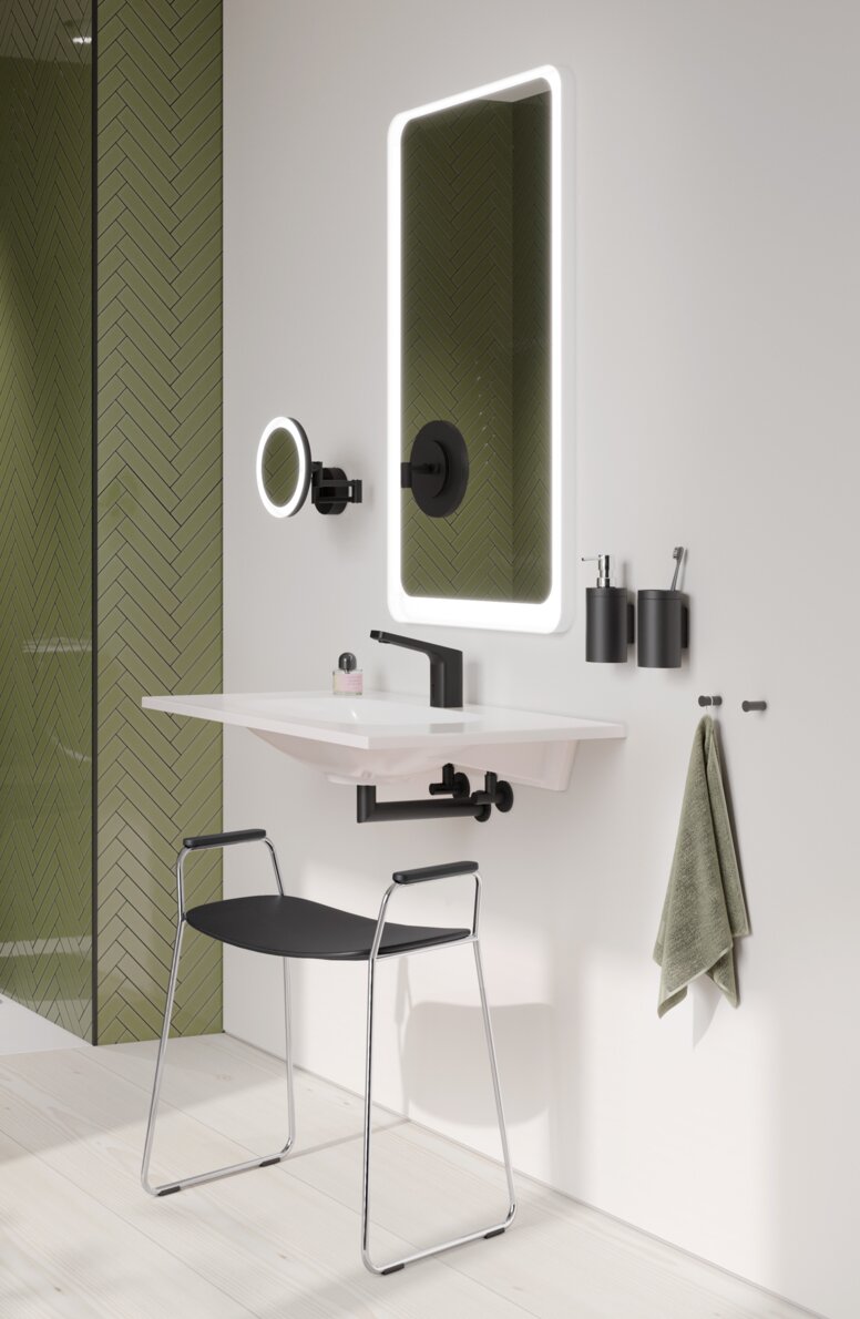 HEWI System 900 Bathroom with washbasin, shower area and WC